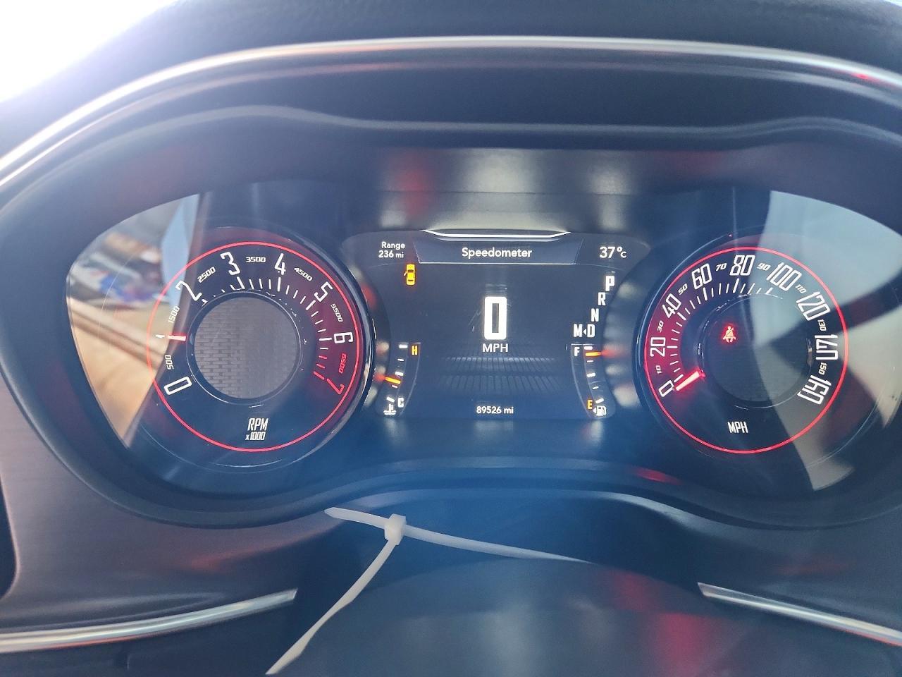 2016 Dodge Challenger Sxt - zdjęcie 9