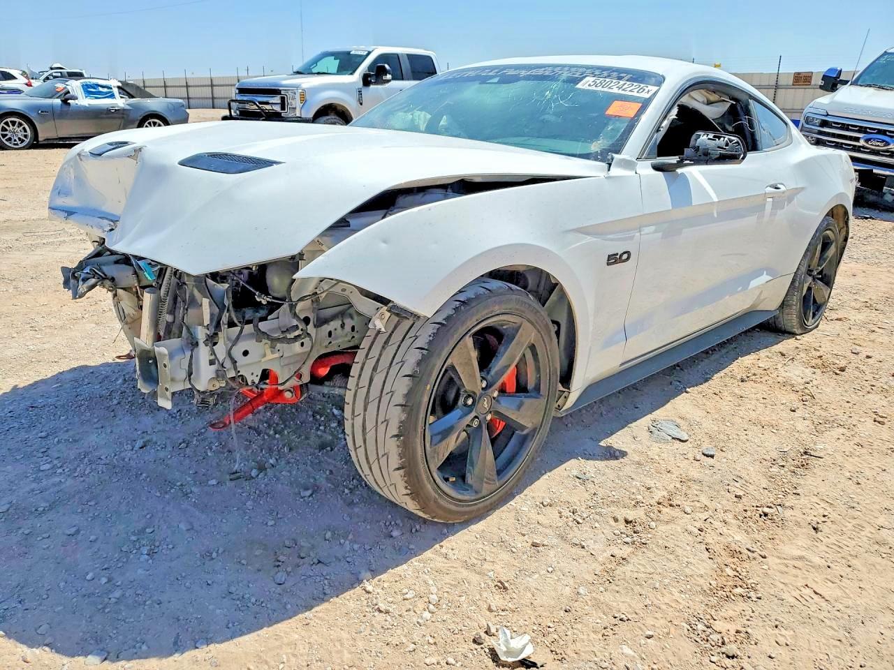 2023 Ford Mustang Gt - zdjęcie główne
