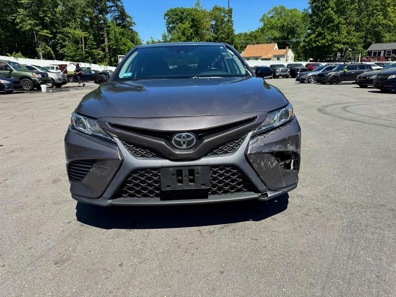 2019 Toyota Camry Se - zdjęcie 5
