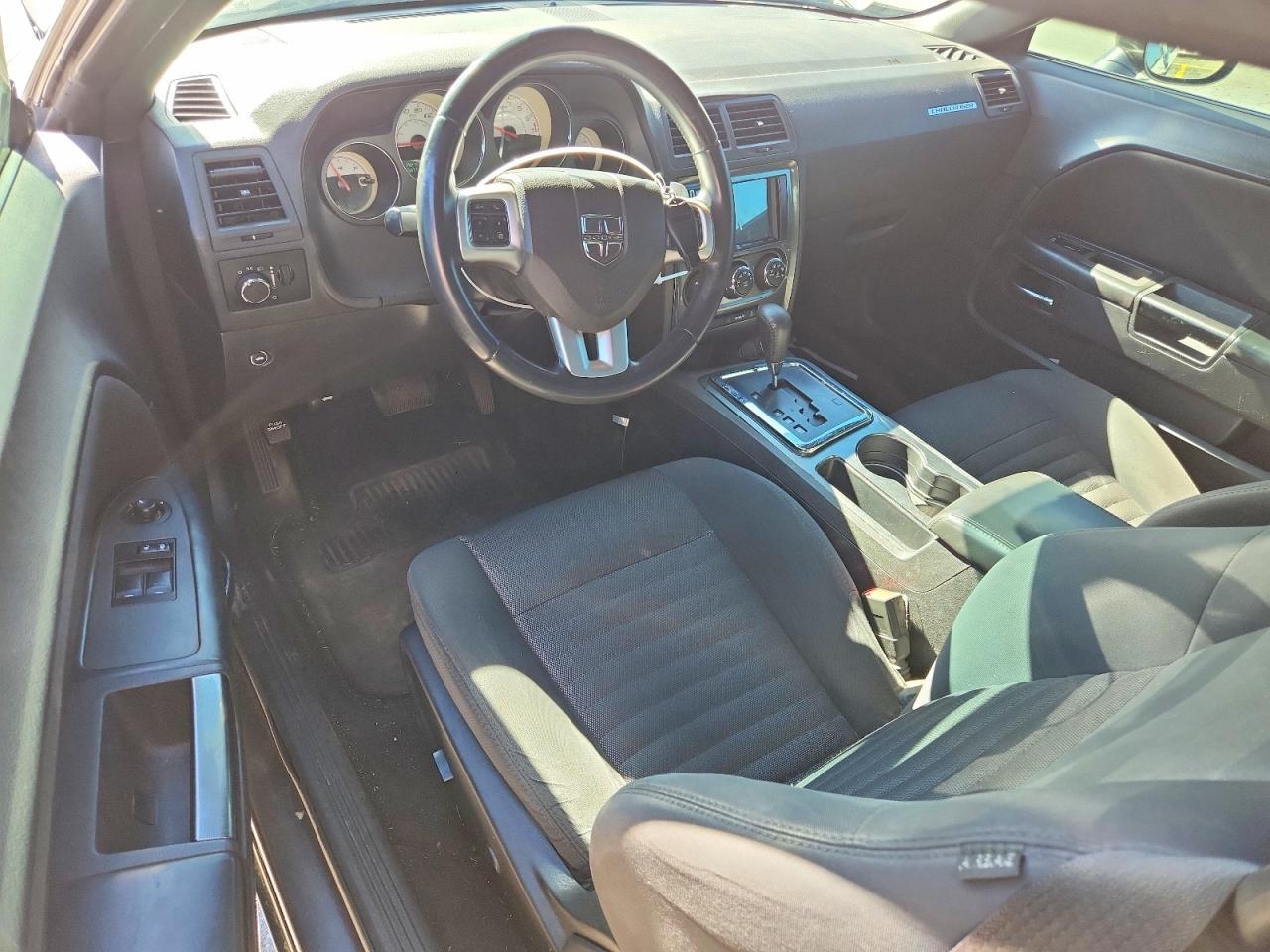 2014 Dodge Challenger Sxt - zdjęcie 8