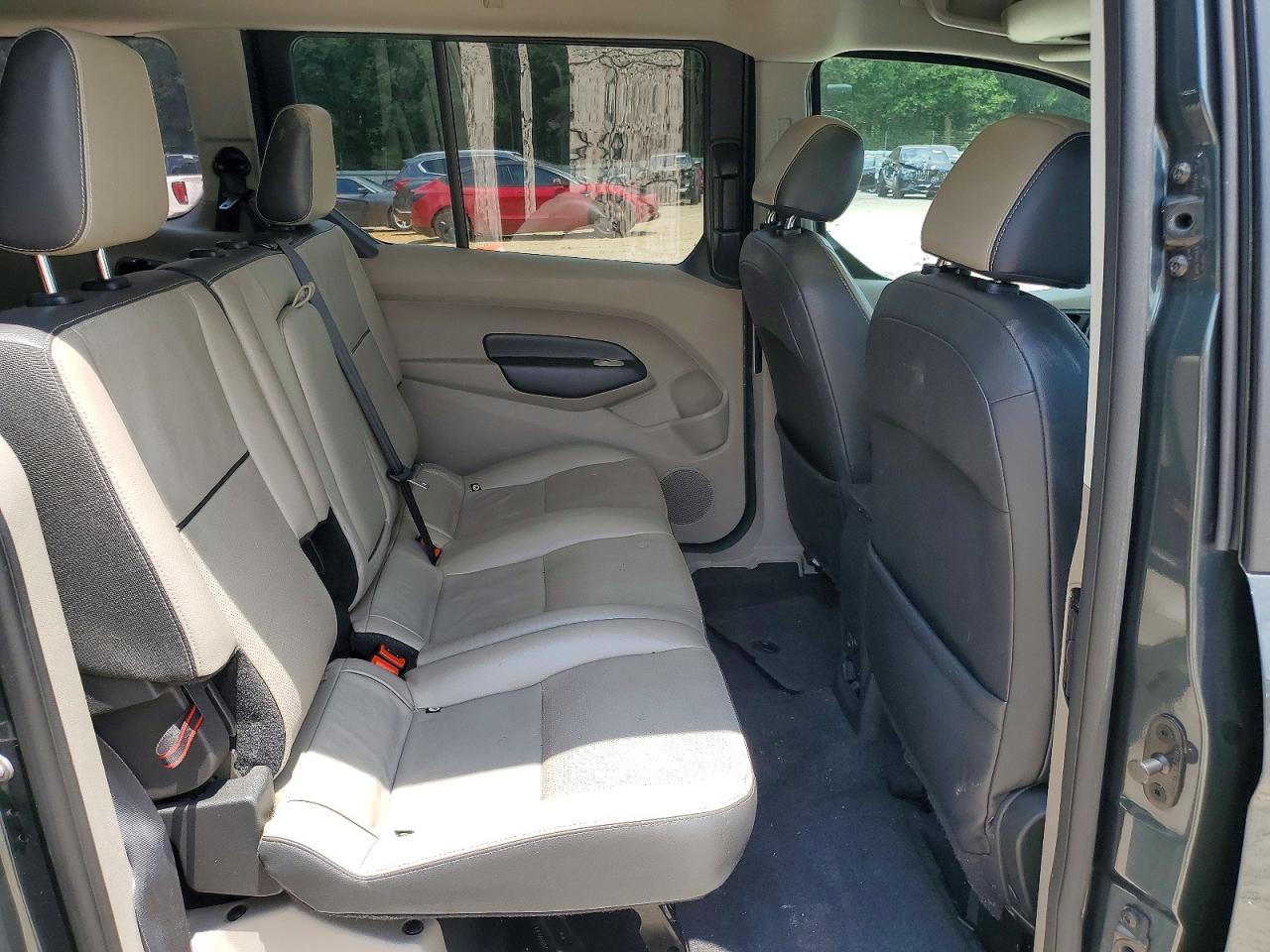 2018 Ford Transit Connect Titanium - zdjęcie 11