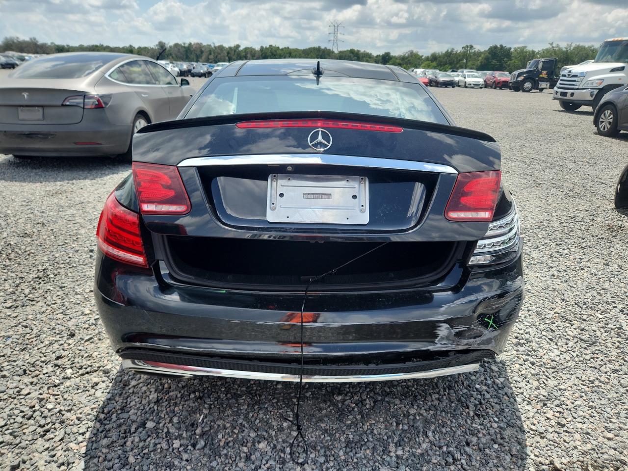 2016 Mercedes-Benz E 400 - zdjęcie 6