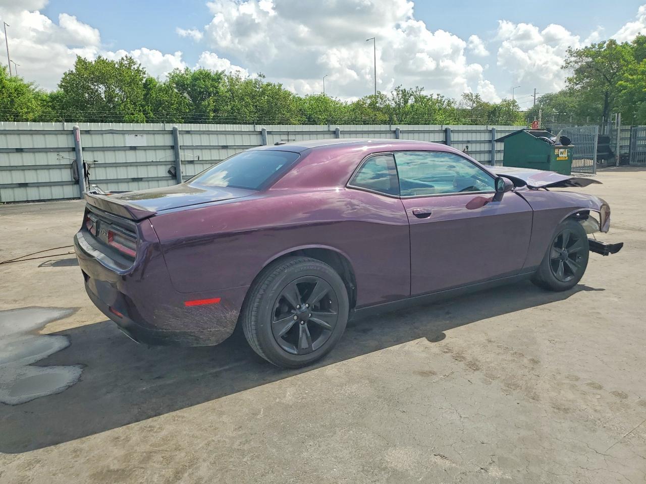 2020 Dodge Challenger Sxt - zdjęcie 3