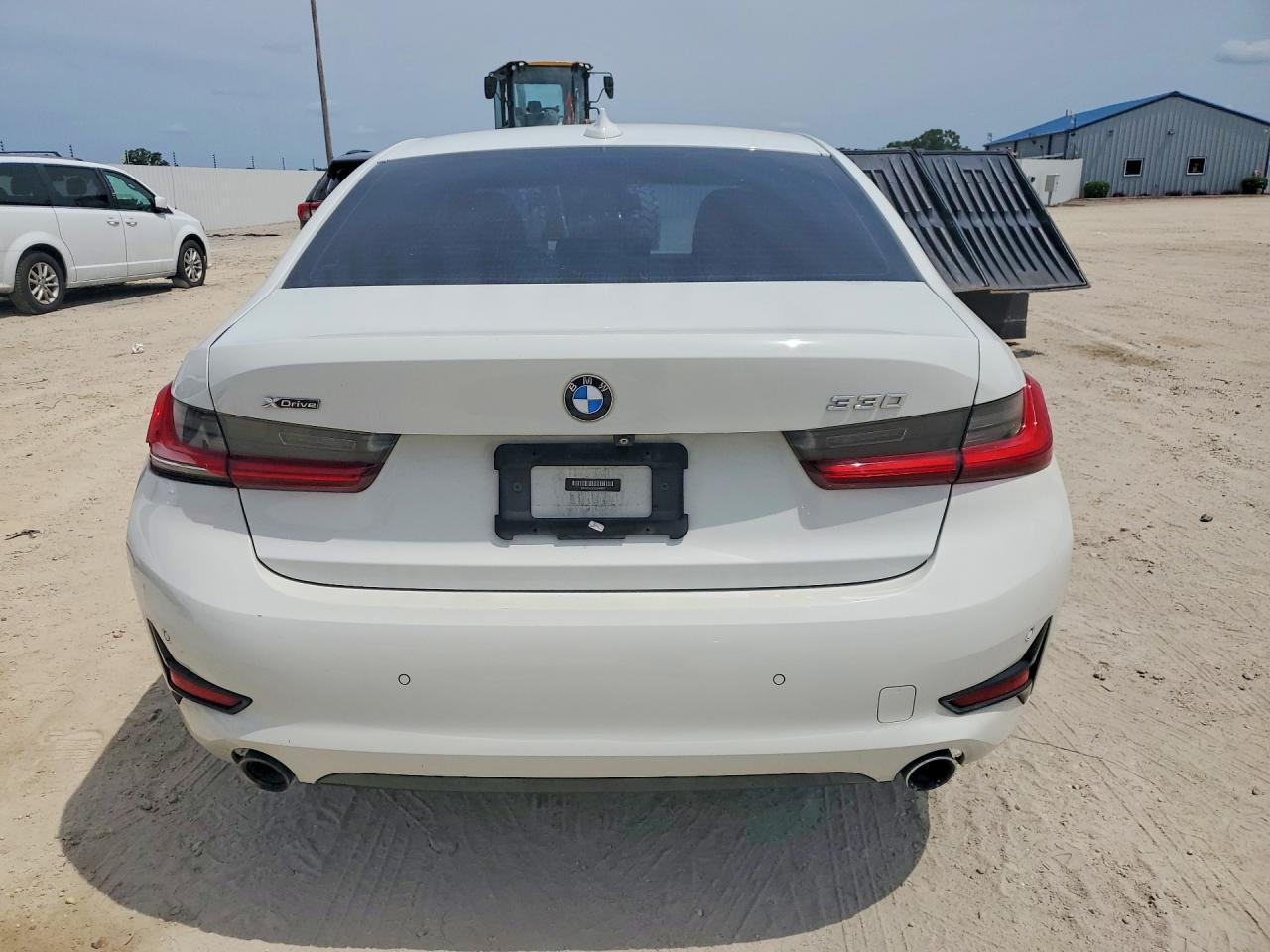 2019 BMW Seria 3 330i - zdjęcie 6