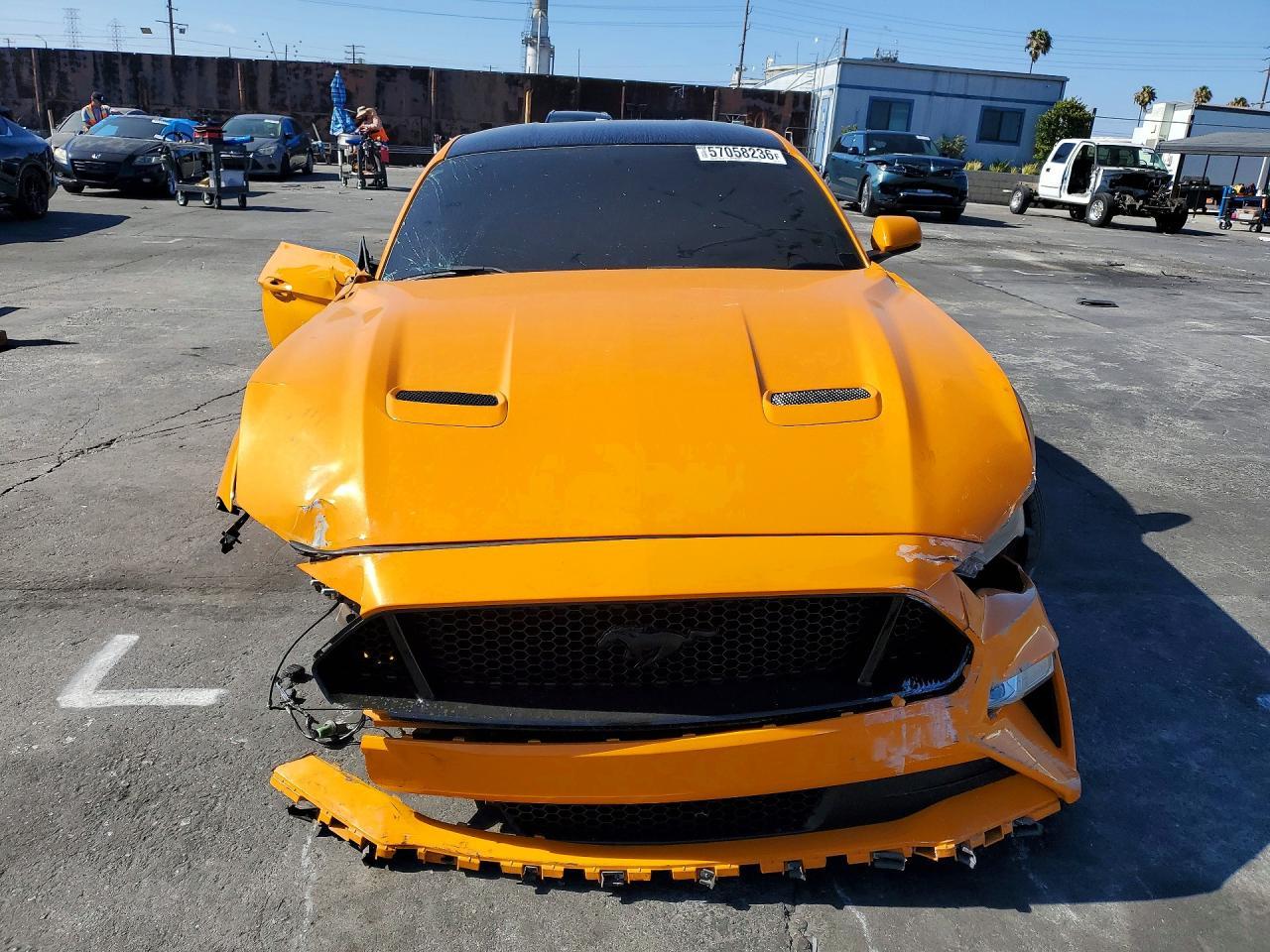 2019 Ford Mustang Gt - zdjęcie 5