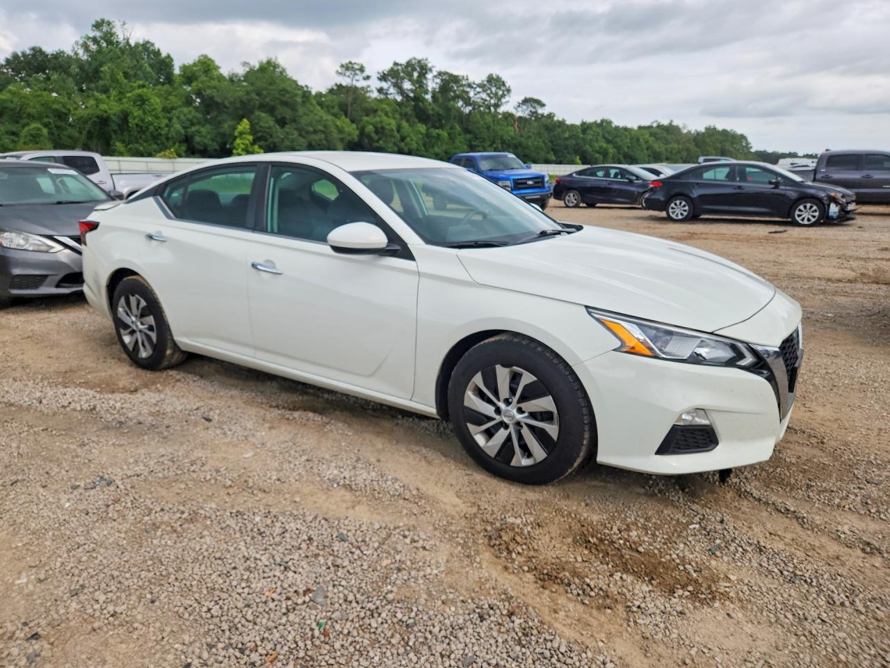 2020 Nissan Altima S - zdjęcie 4