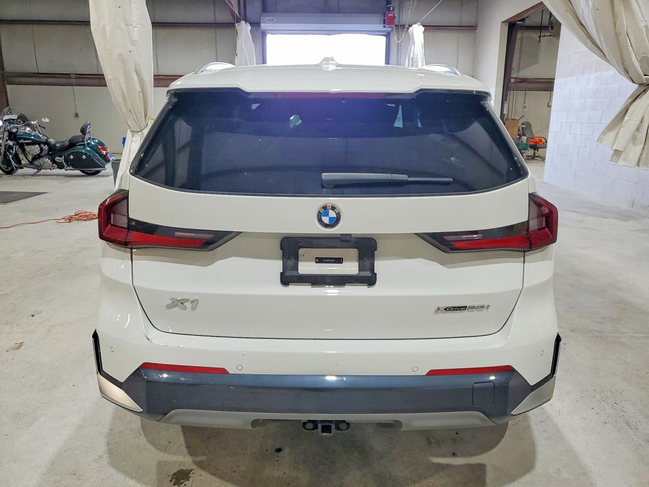 2023 BMW X1 xDrive28I - zdjęcie 6