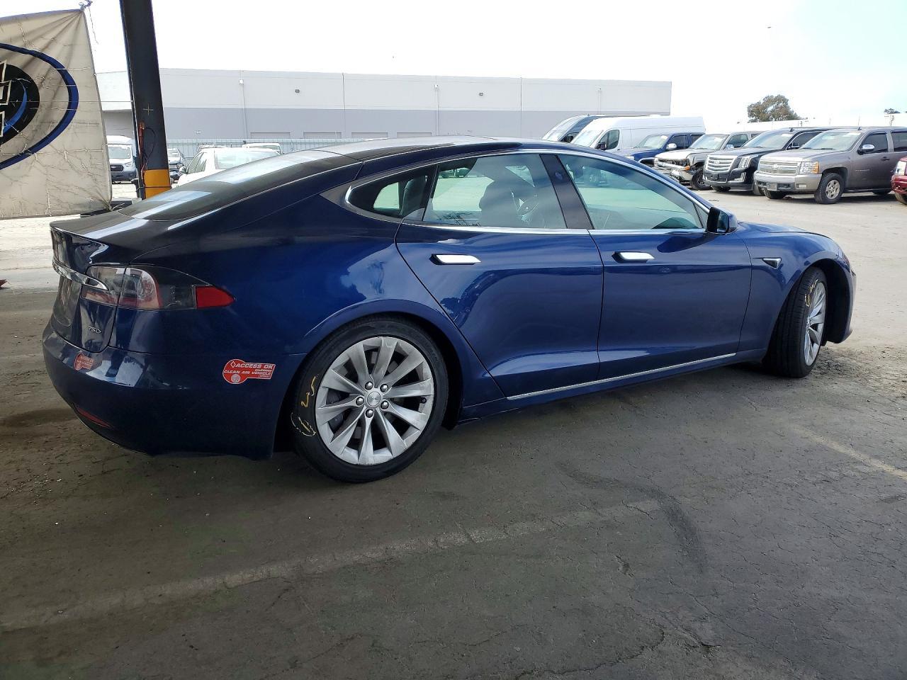 2018 Tesla Model S - zdjęcie 3