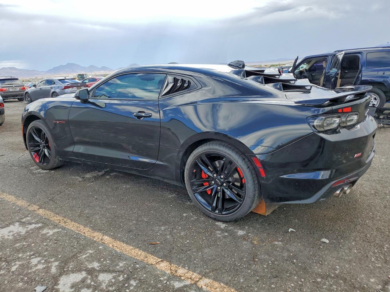 2023 Chevrolet Camaro Ss - zdjęcie 2