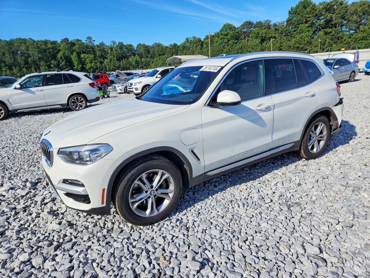 2020 BMW X3 xDrive30E - zdjęcie główne