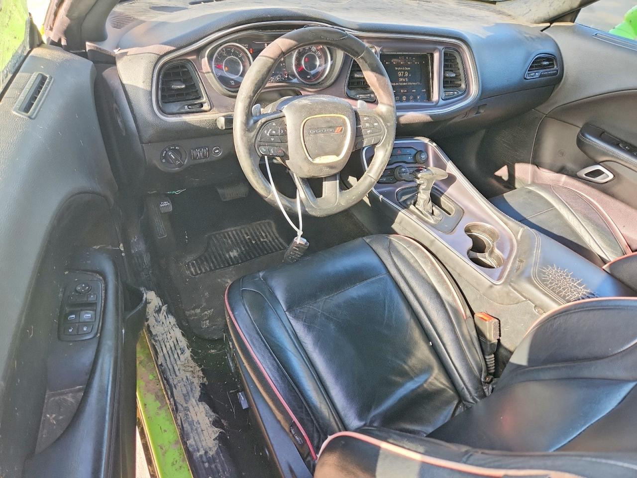 2015 Dodge Challenger Sxt - zdjęcie 8