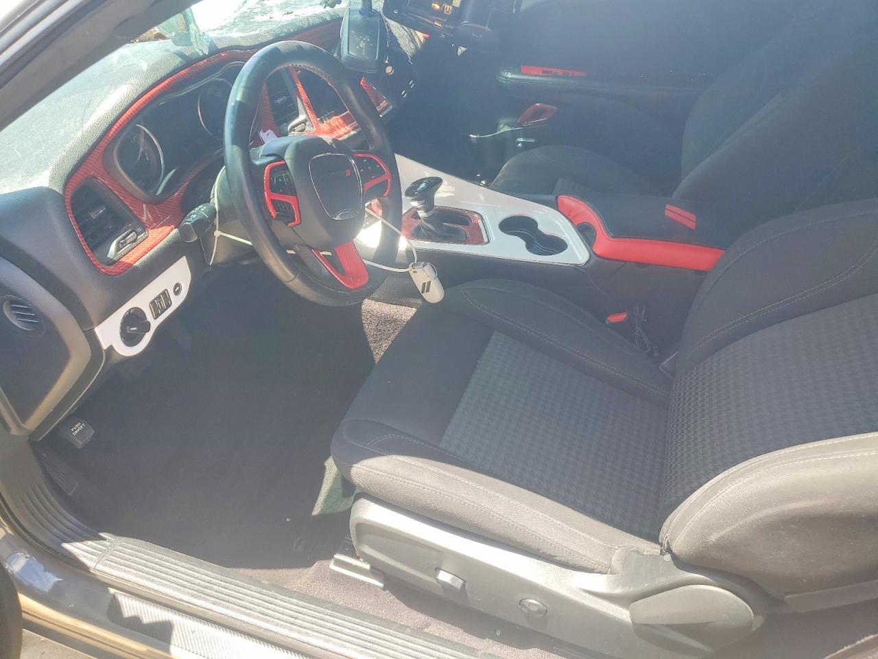 2018 Dodge Challenger Sxt - zdjęcie 7