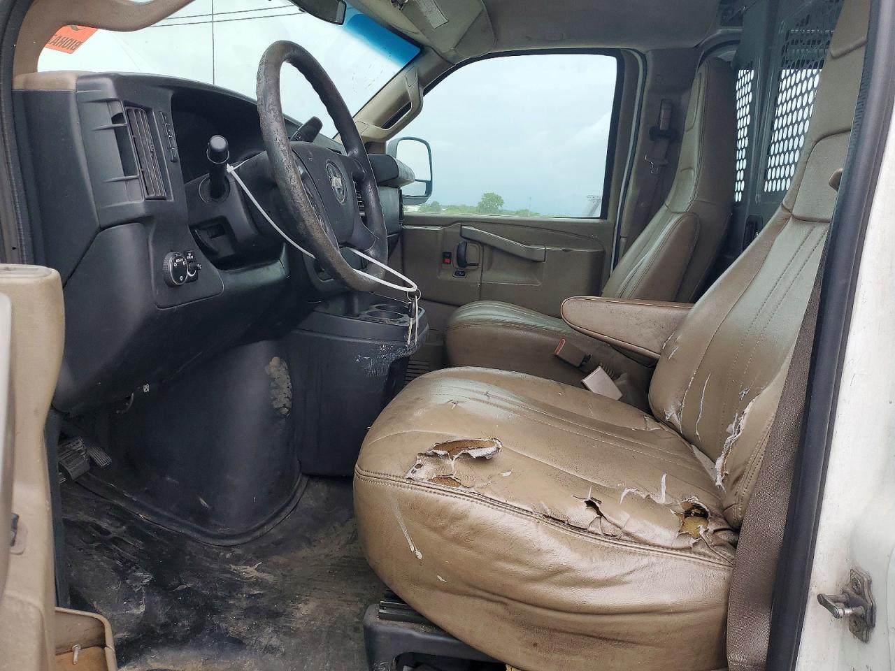 2017 Chevrolet Express - zdjęcie 7