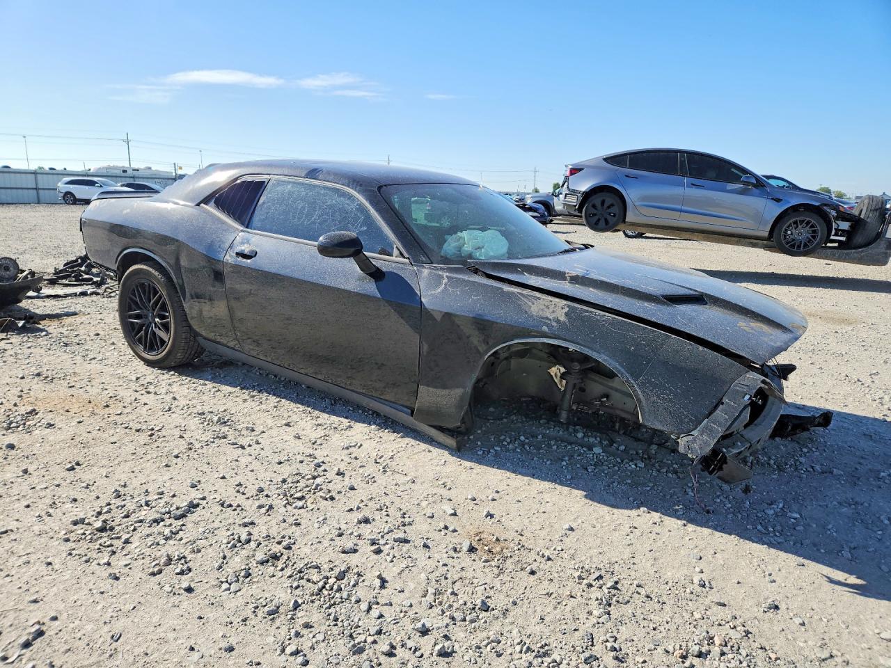 2022 Dodge Challenger Sxt - zdjęcie 4