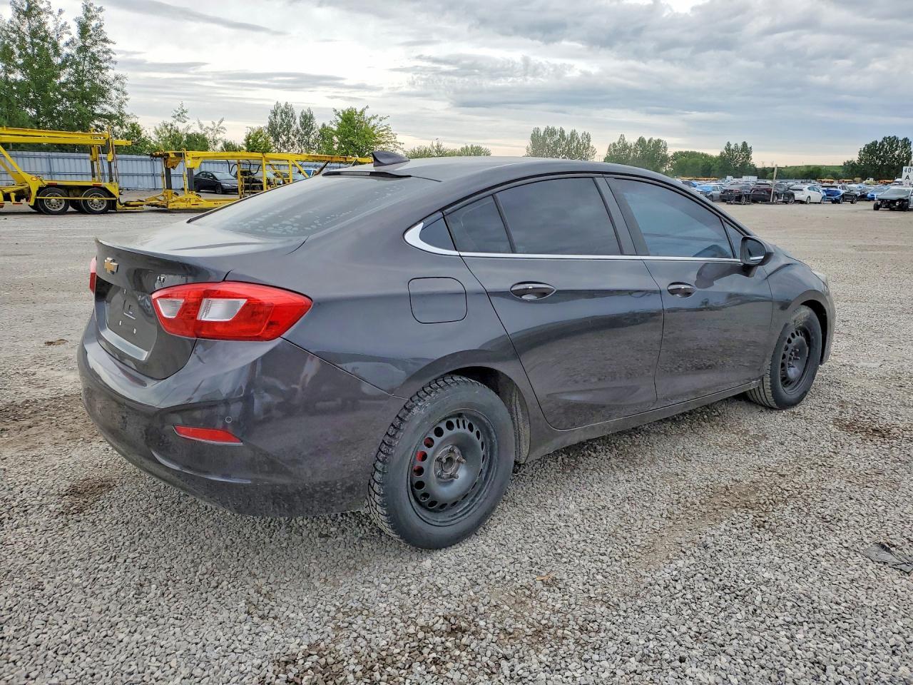 2016 Chevrolet Cruze Lt - zdjęcie 3