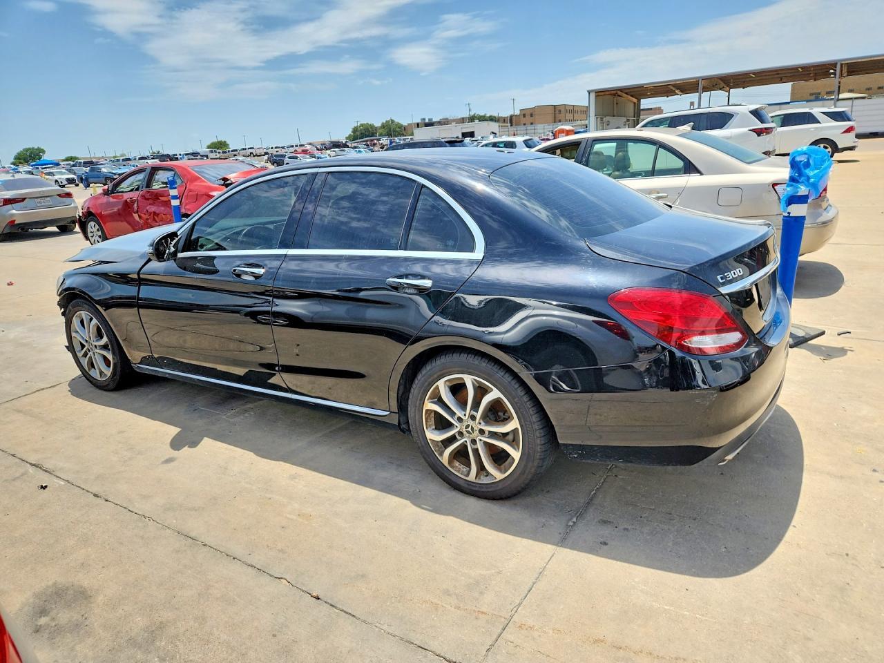 2018 Mercedes-Benz C 300 - zdjęcie 2