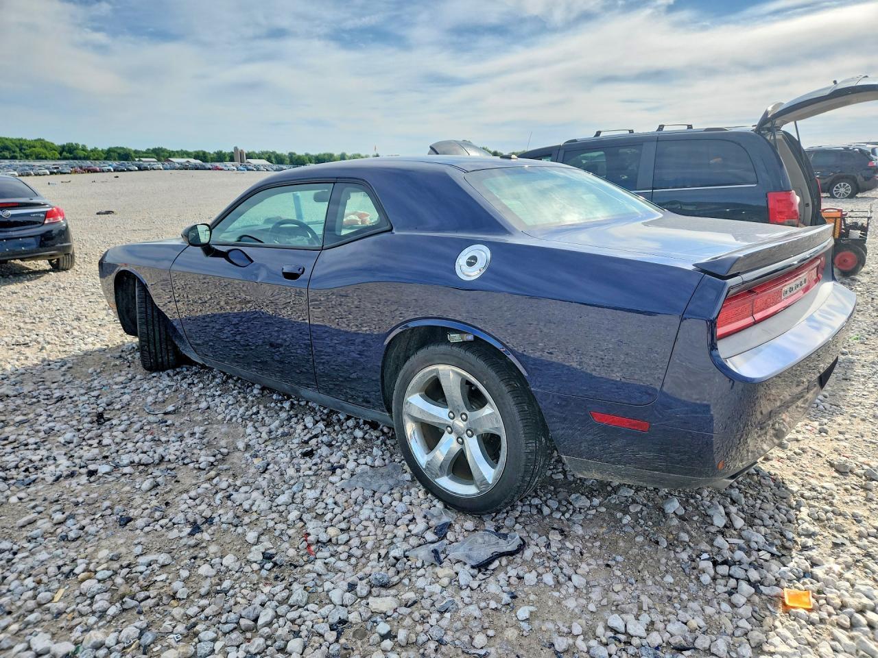 2013 Dodge Challenger R - zdjęcie 2