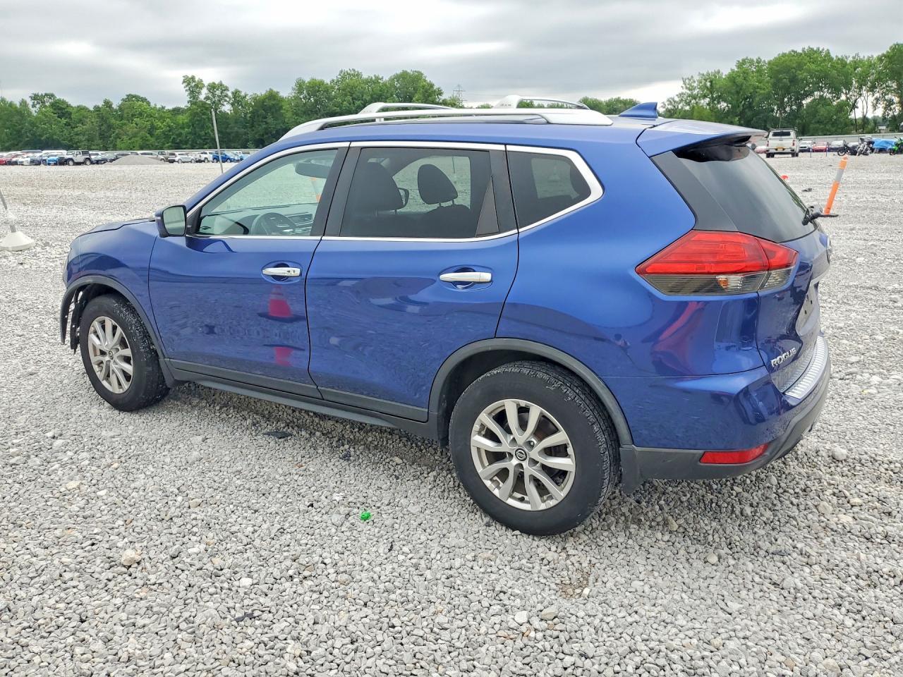 2017 Nissan Rogue Sv - zdjęcie 2