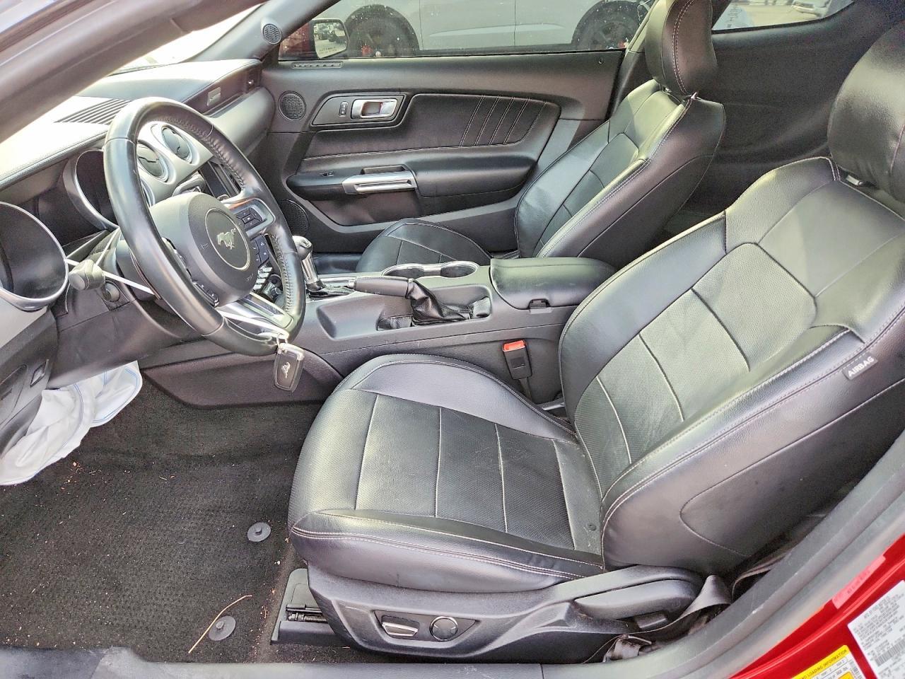 2018 Ford Mustang - zdjęcie 7
