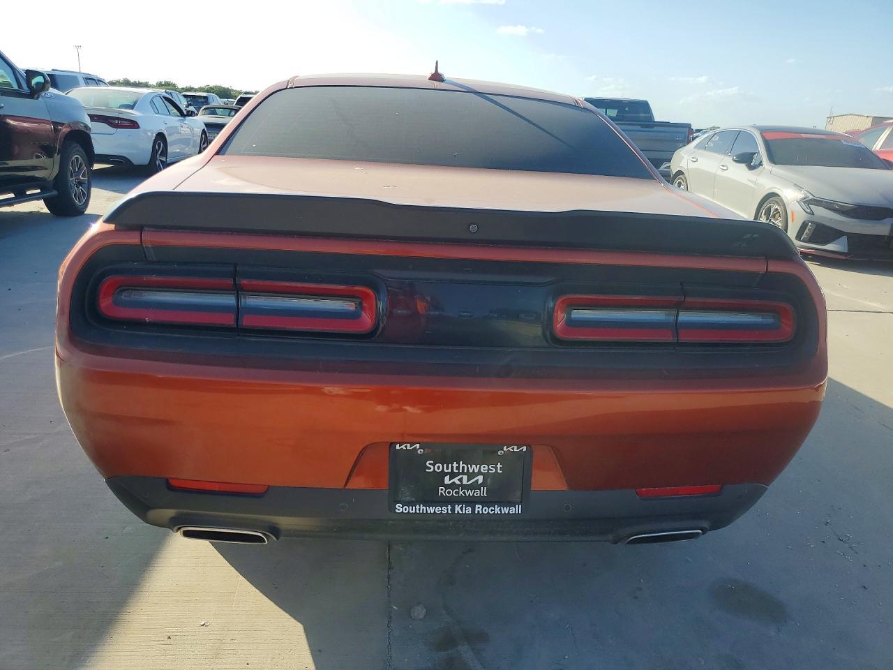 2021 Dodge Challenger Gt - zdjęcie 6