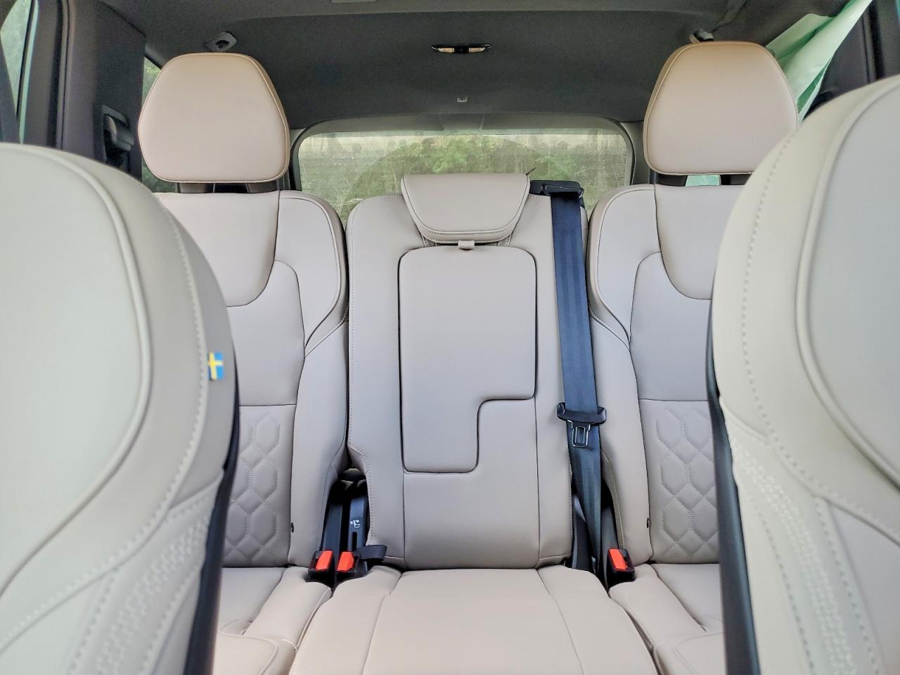 2025 Volvo Xc90 Plus - zdjęcie 10
