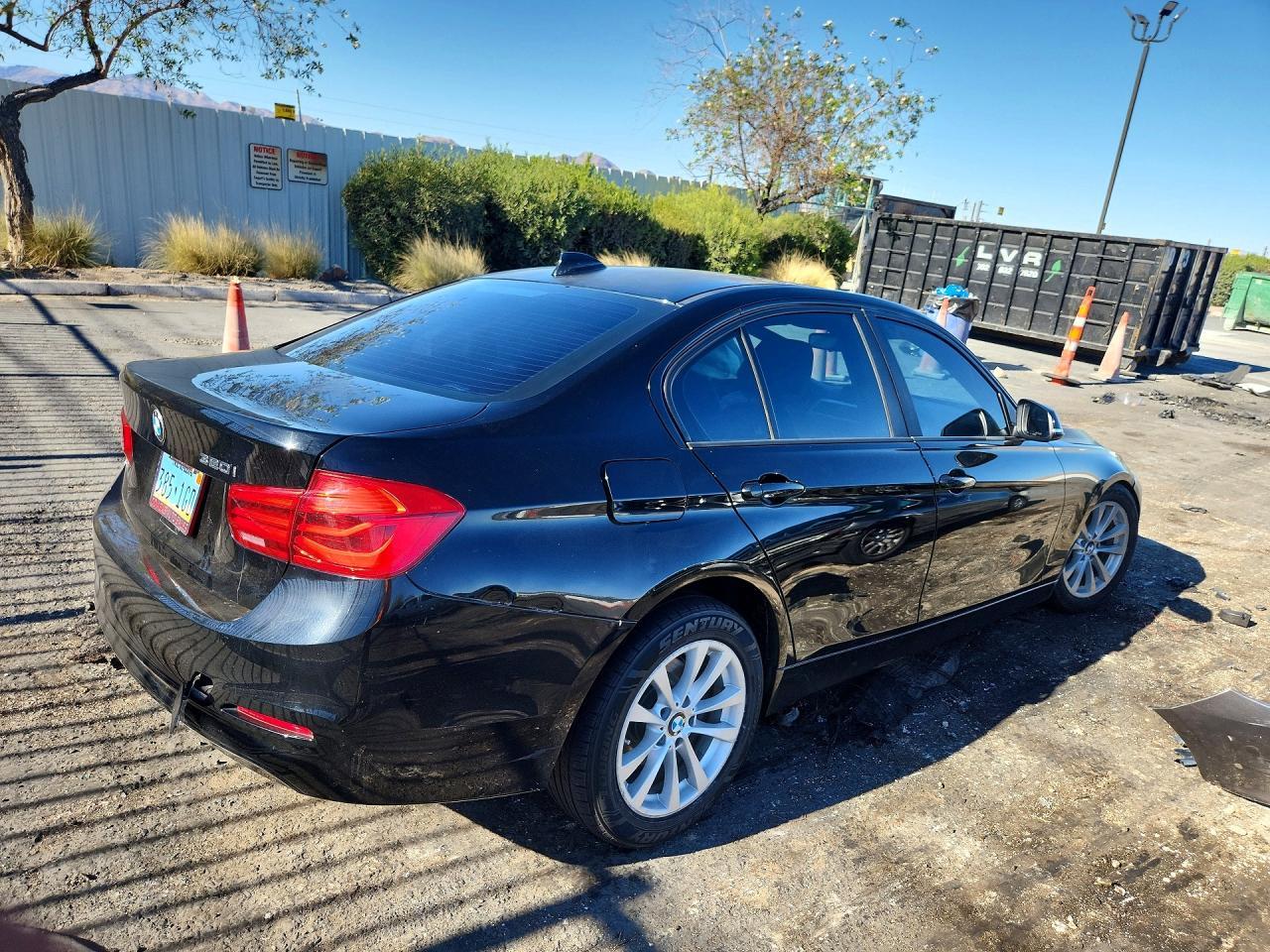 2016 BMW 320I - zdjęcie 3