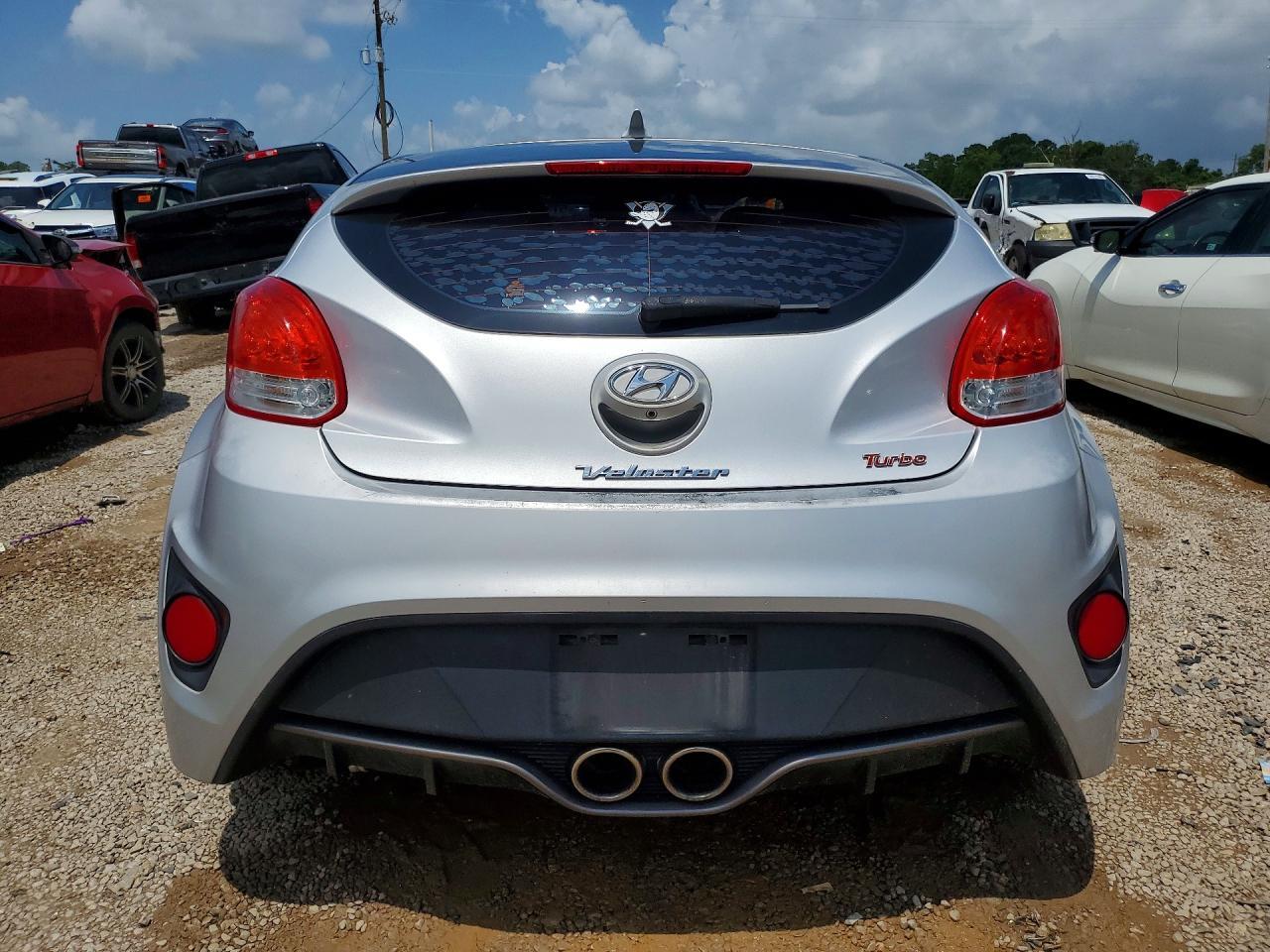 2016 Hyundai Veloster Turbo - zdjęcie 6