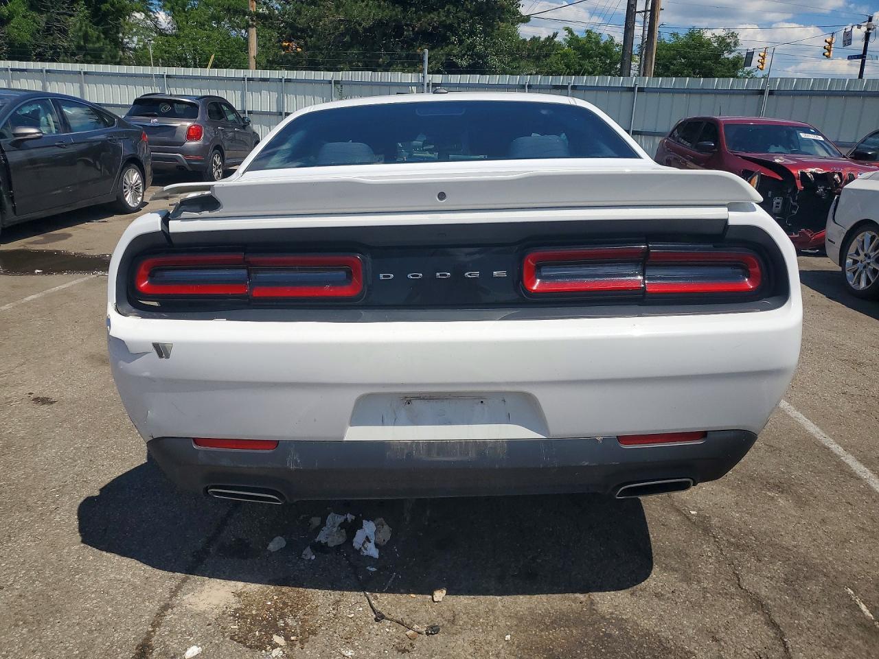 2019 Dodge Challenger Sxt - zdjęcie 6