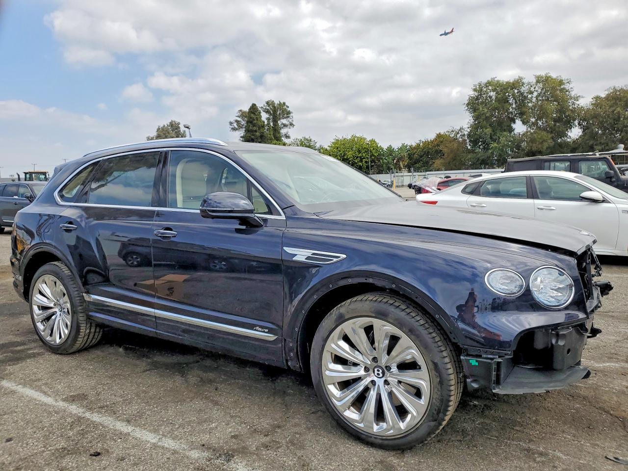 2025 Bentley Bentayga - zdjęcie 4