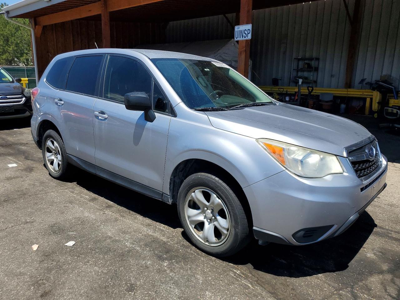 2014 Subaru Forester 2.5I - zdjęcie 4