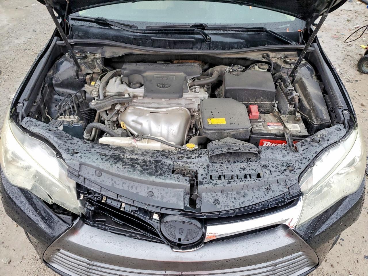 2015 Toyota Camry Le - zdjęcie 11