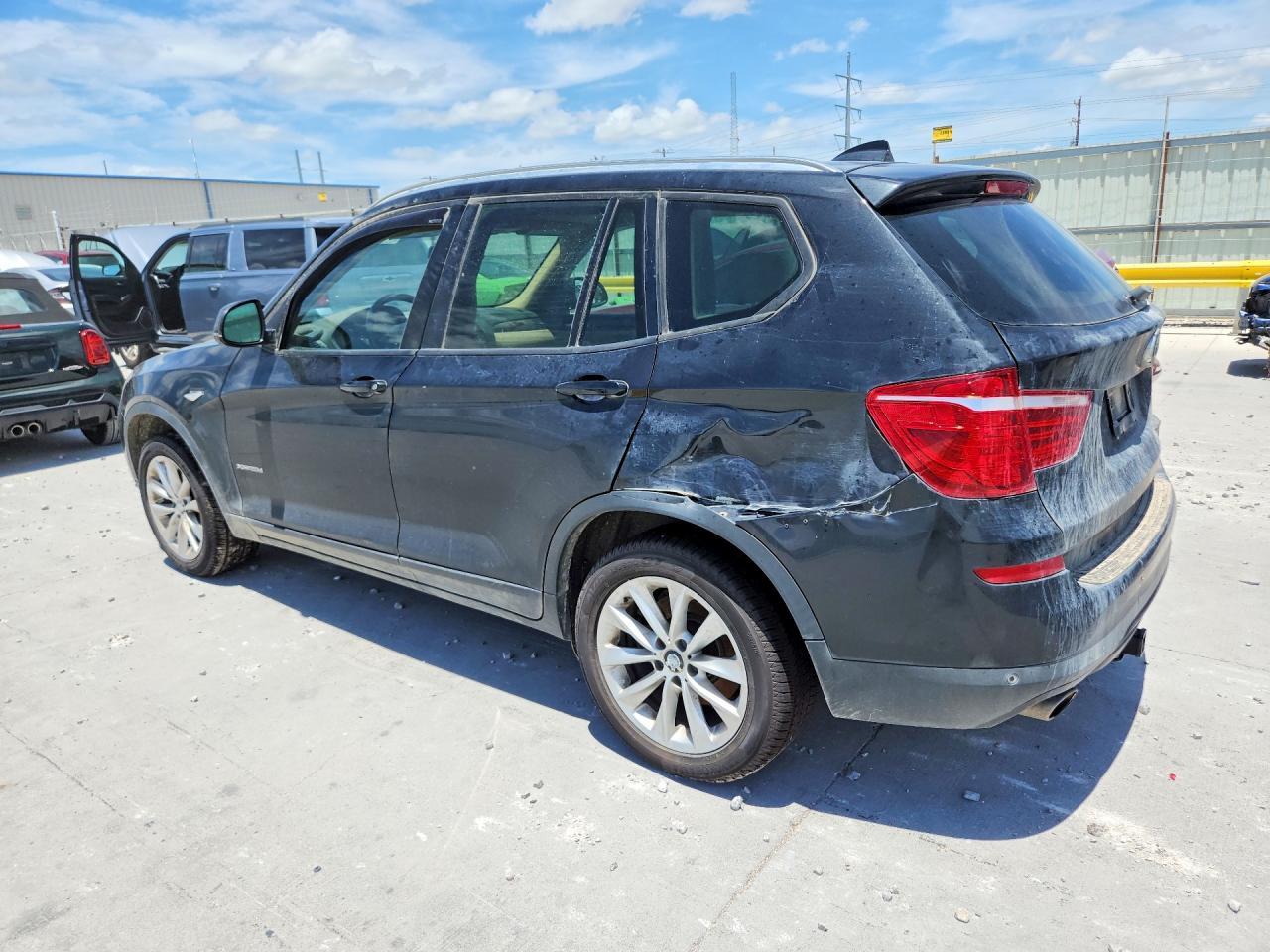 2015 BMW X3 xDrive28D - zdjęcie 2