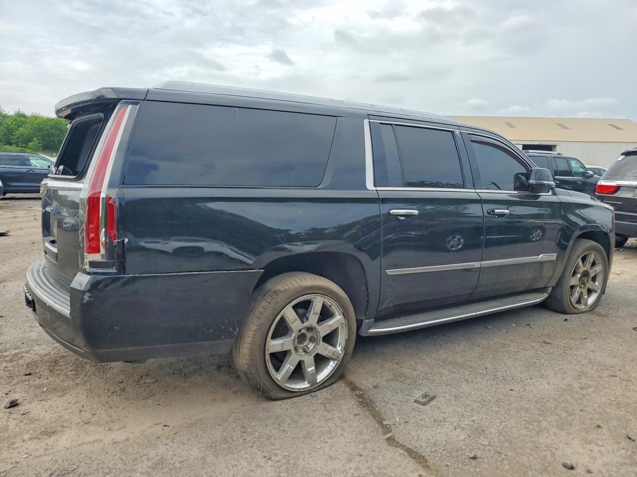 2017 Cadillac Escalade Esv - zdjęcie 3