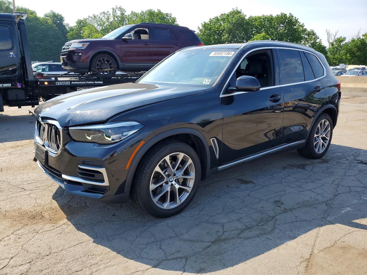 2022 BMW X5 xDrive40I - zdjęcie główne