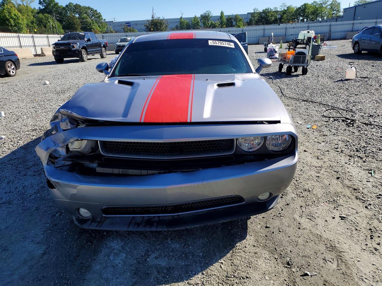 2013 Dodge Challenger Sxt - zdjęcie 5