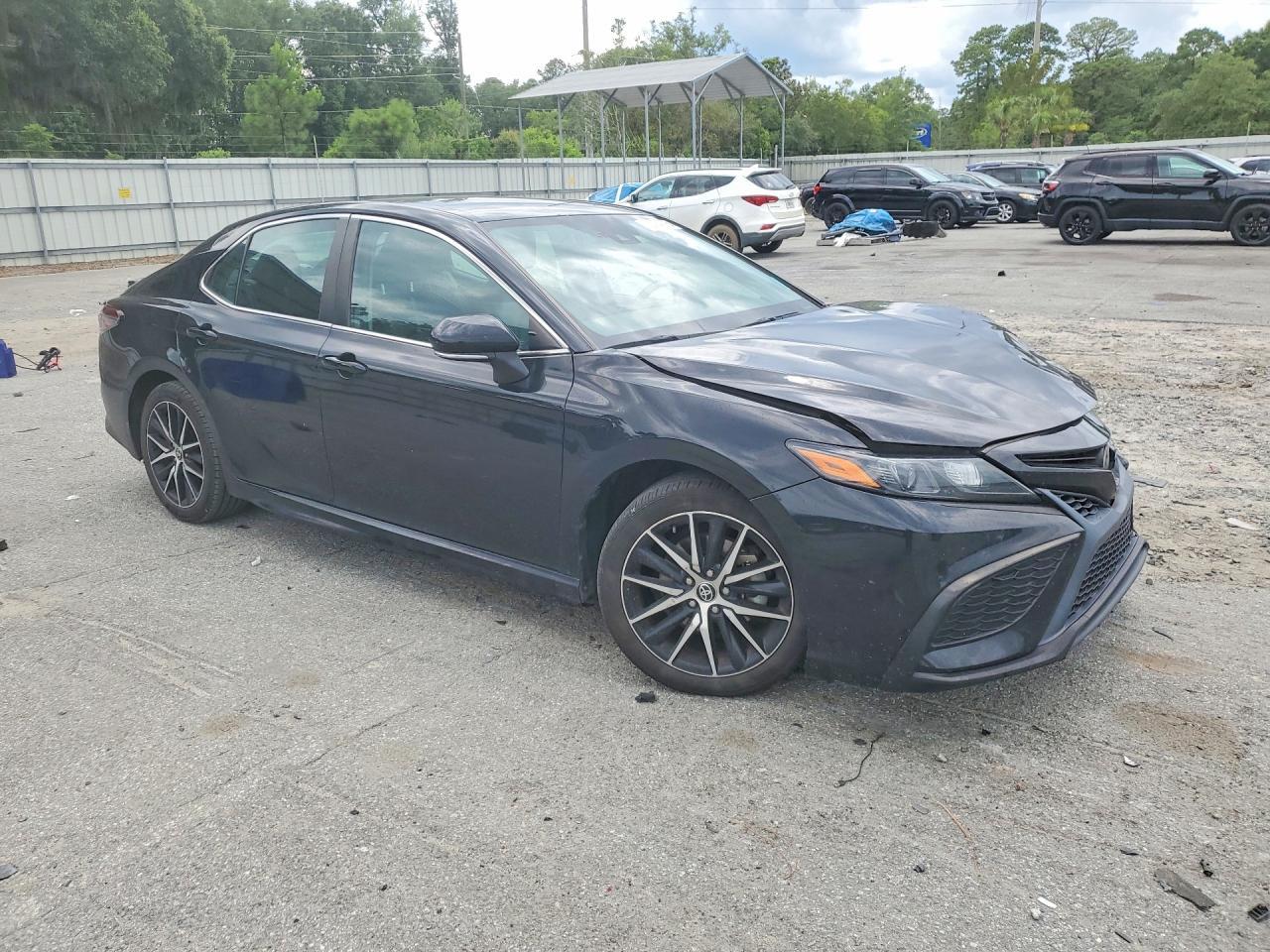 2023 Toyota Camry Se - zdjęcie 4