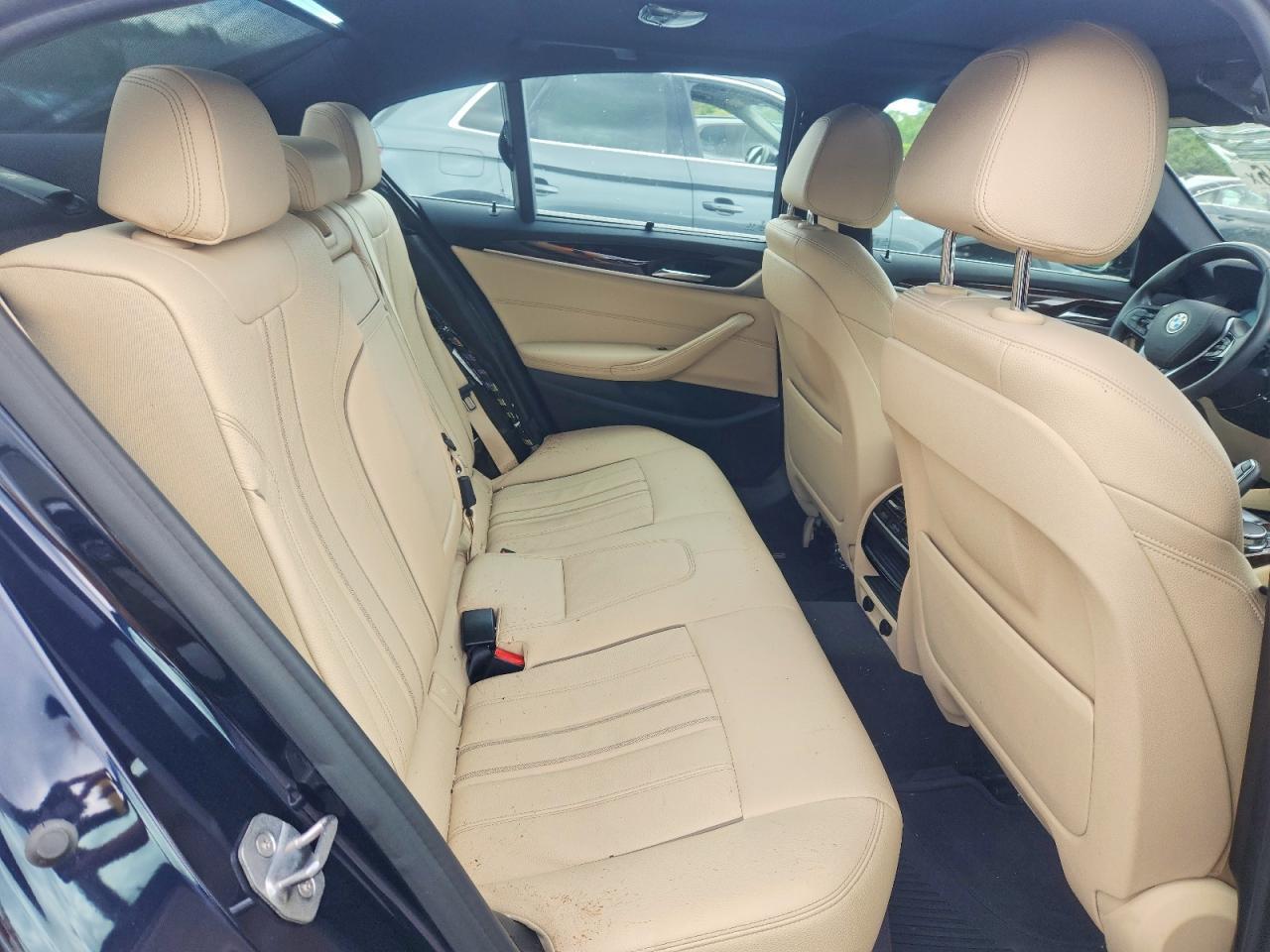 2019 BMW 540 Xi - zdjęcie 10