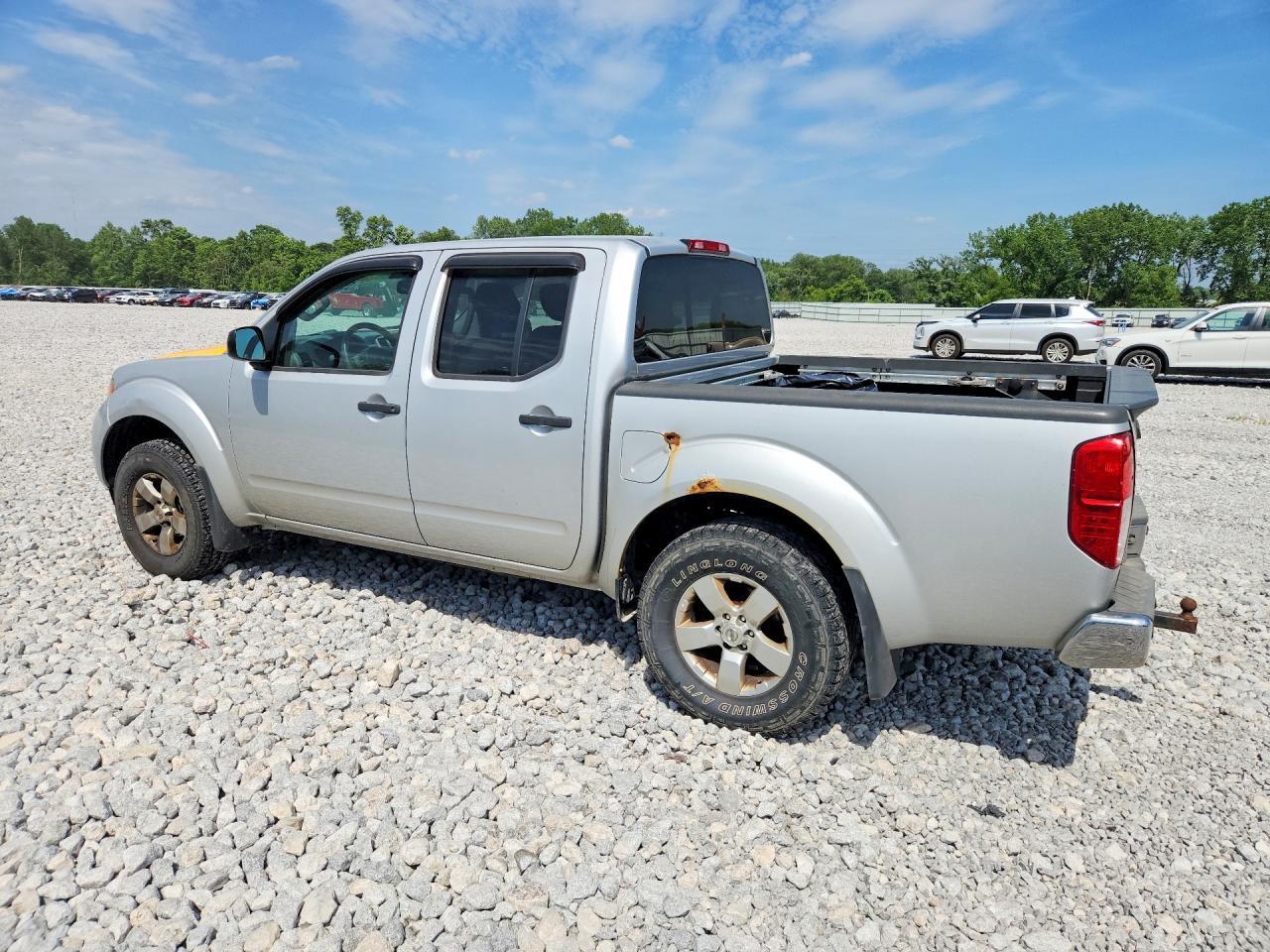 2013 Nissan Frontier S - zdjęcie 2