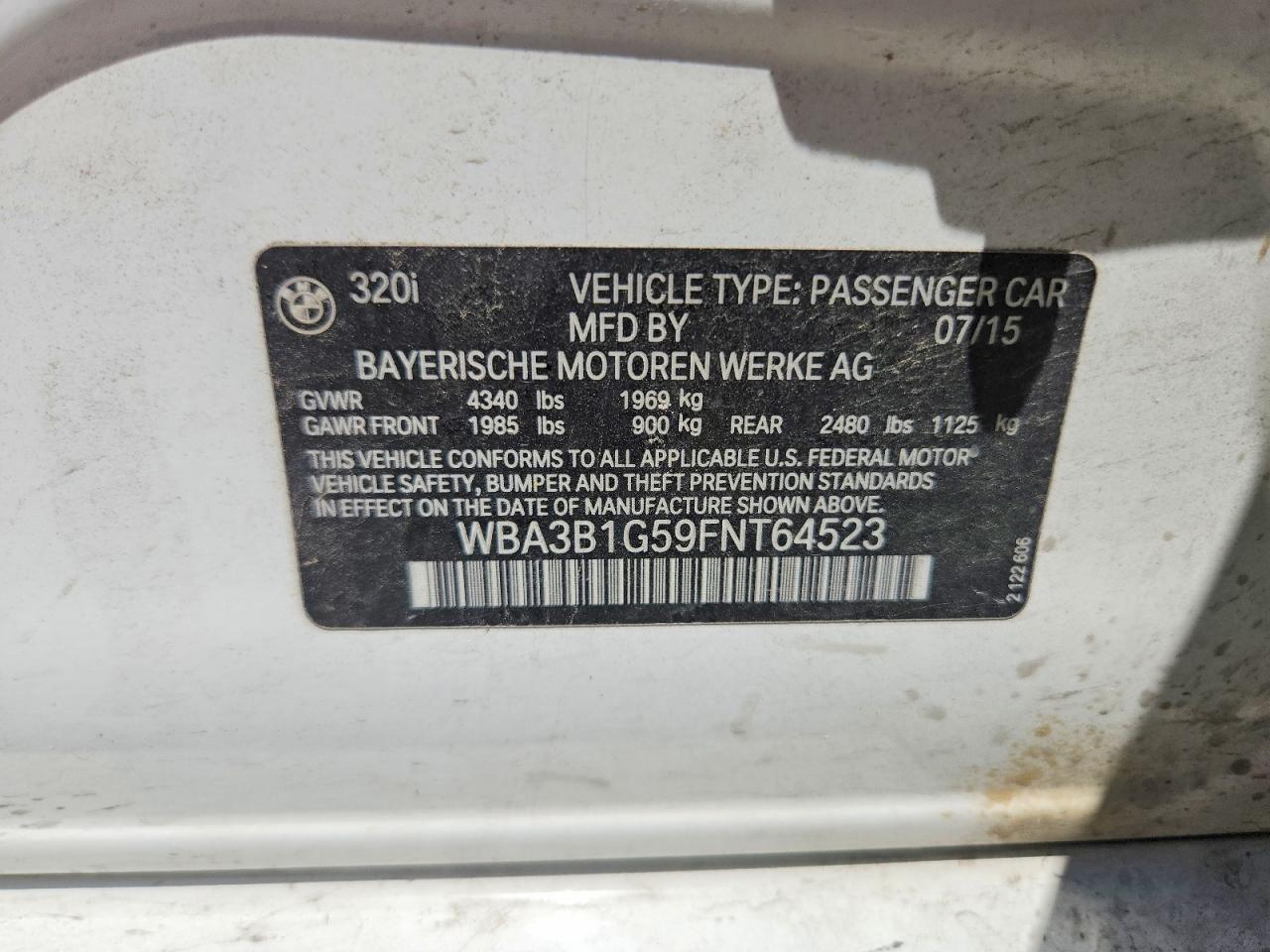 2015 BMW 320 I - zdjęcie 12