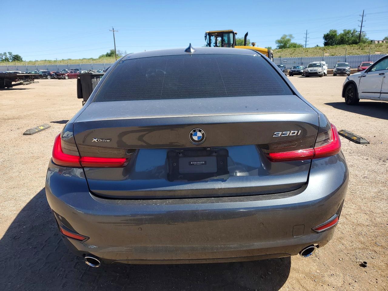 2020 BMW Seria 3 330i - zdjęcie 6