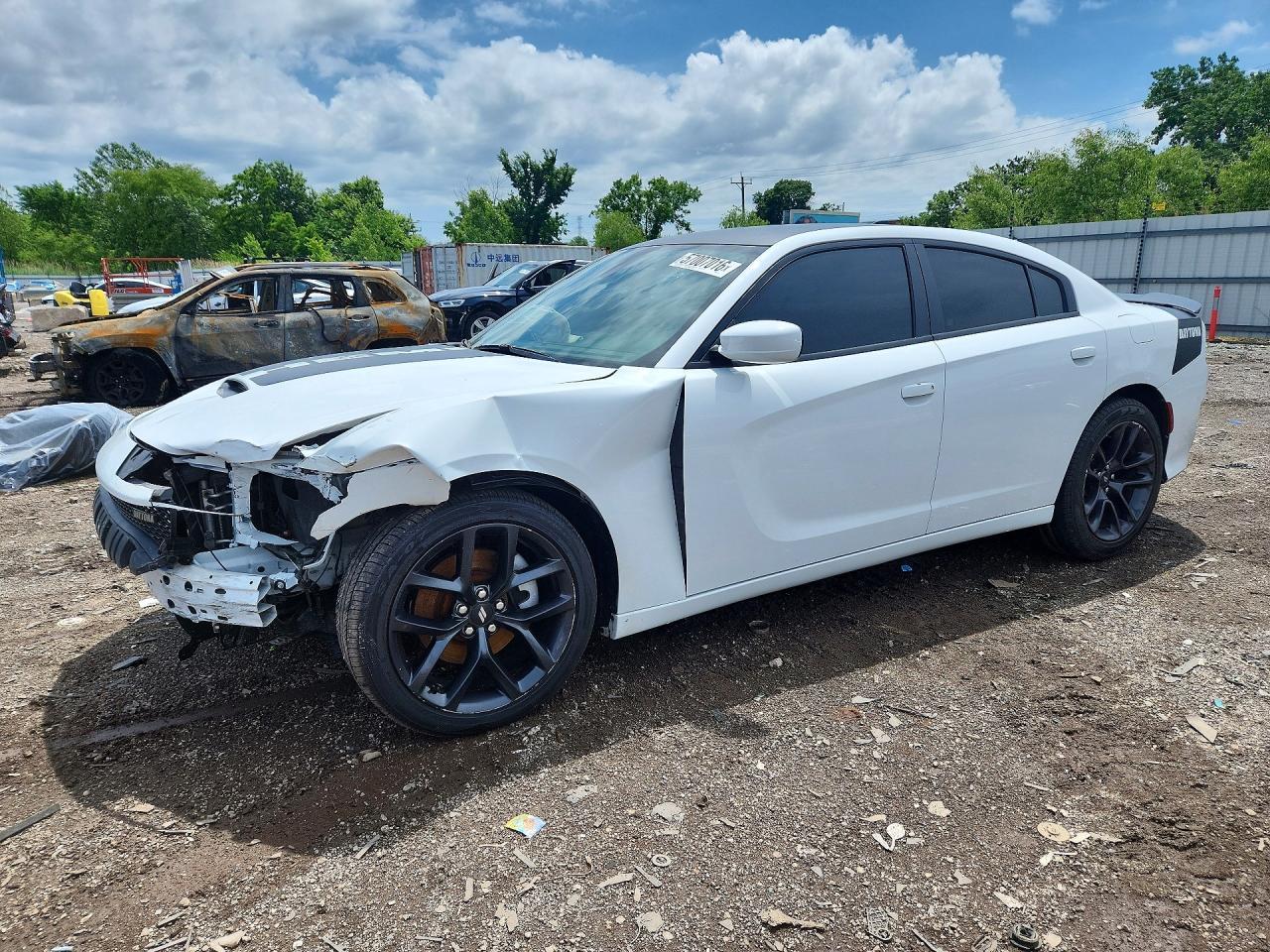 2021 Dodge Charger - zdjęcie główne