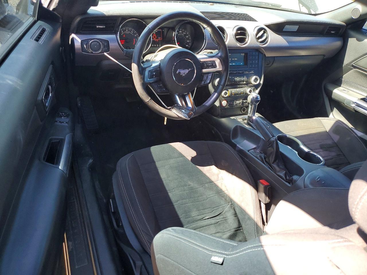 2016 Ford Mustang Gt - zdjęcie 8