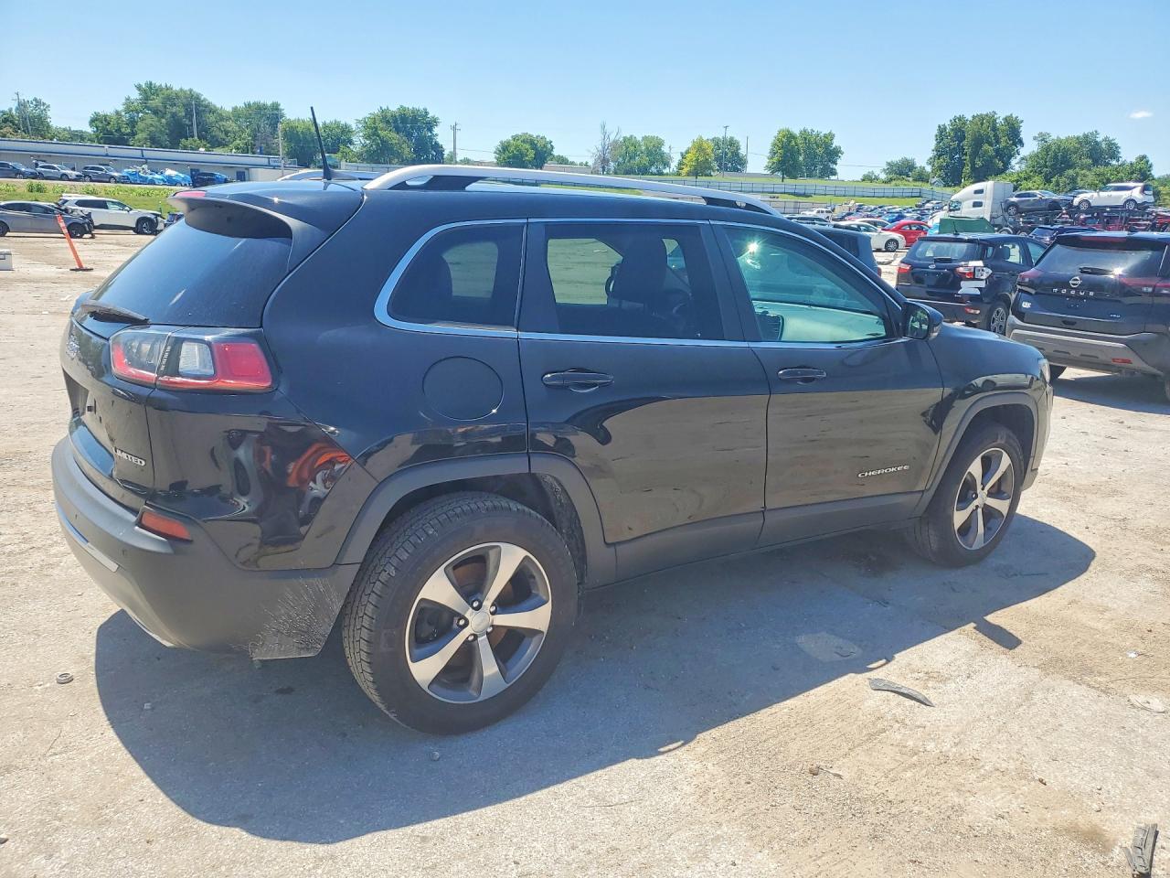 2020 Jeep Cherokee Limited - zdjęcie 3