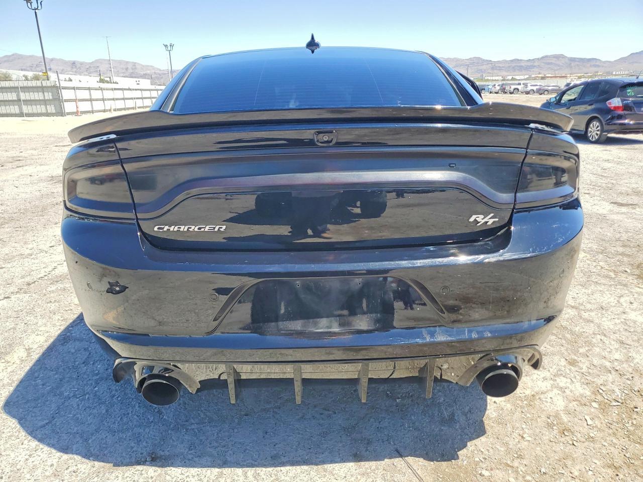 2018 Dodge Charger R - zdjęcie 6
