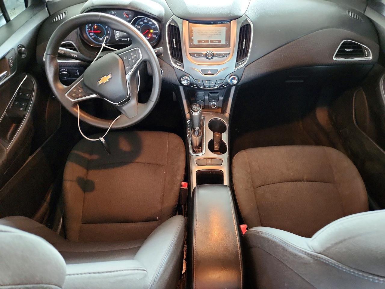2017 Chevrolet Cruze Lt - zdjęcie 8