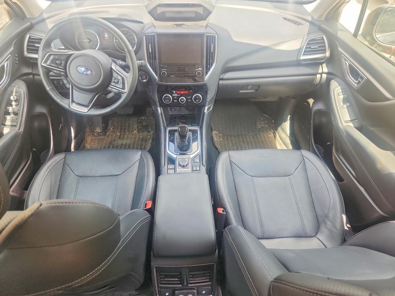 2023 Subaru Forester Touring - zdjęcie 8