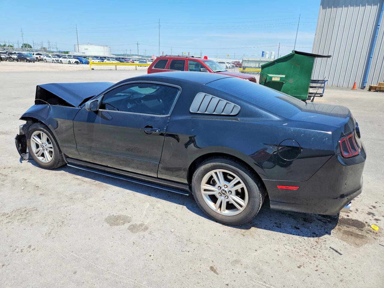 2014 Ford Mustang - zdjęcie 2