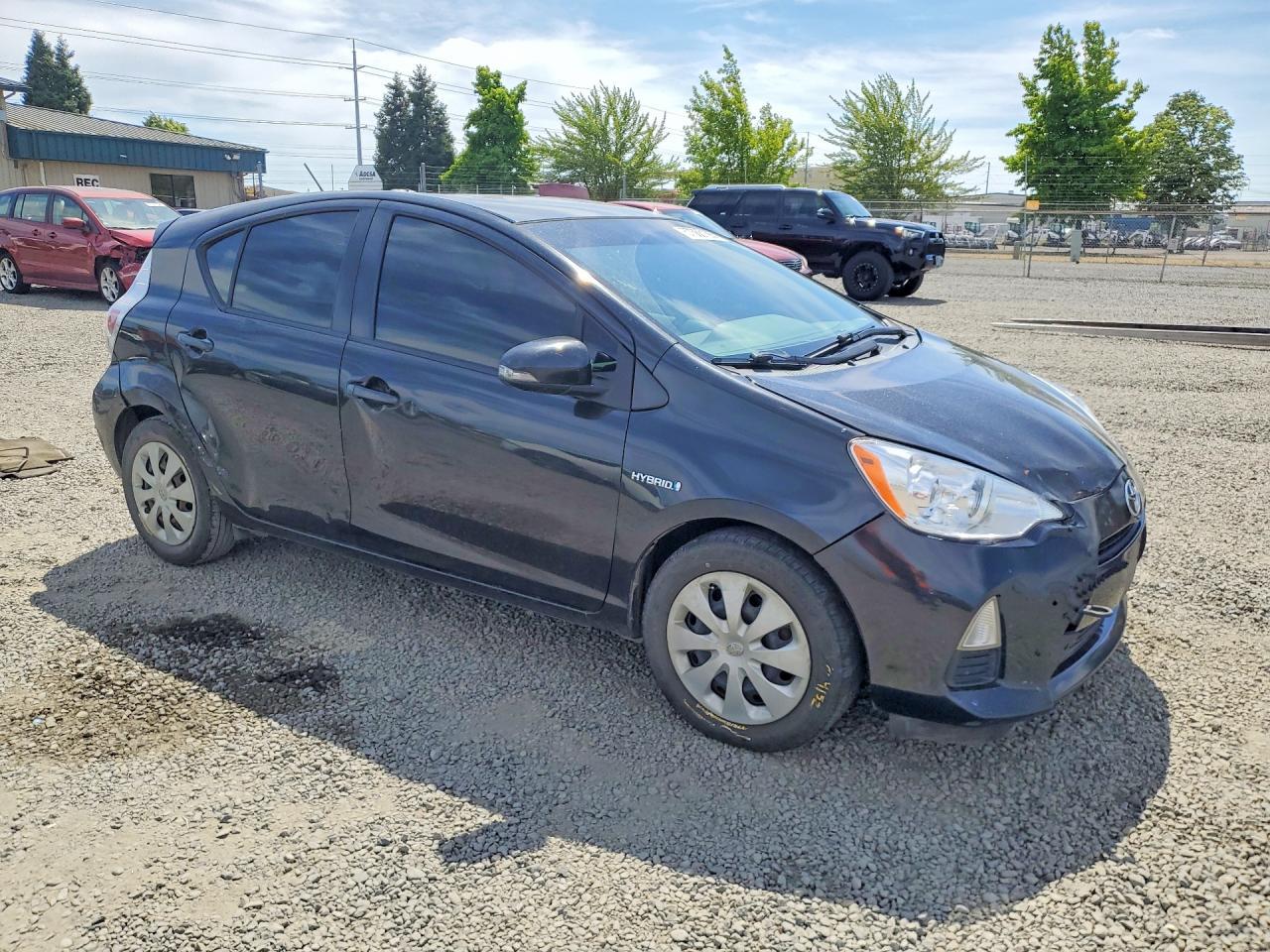 2014 Toyota Prius C One - zdjęcie 4