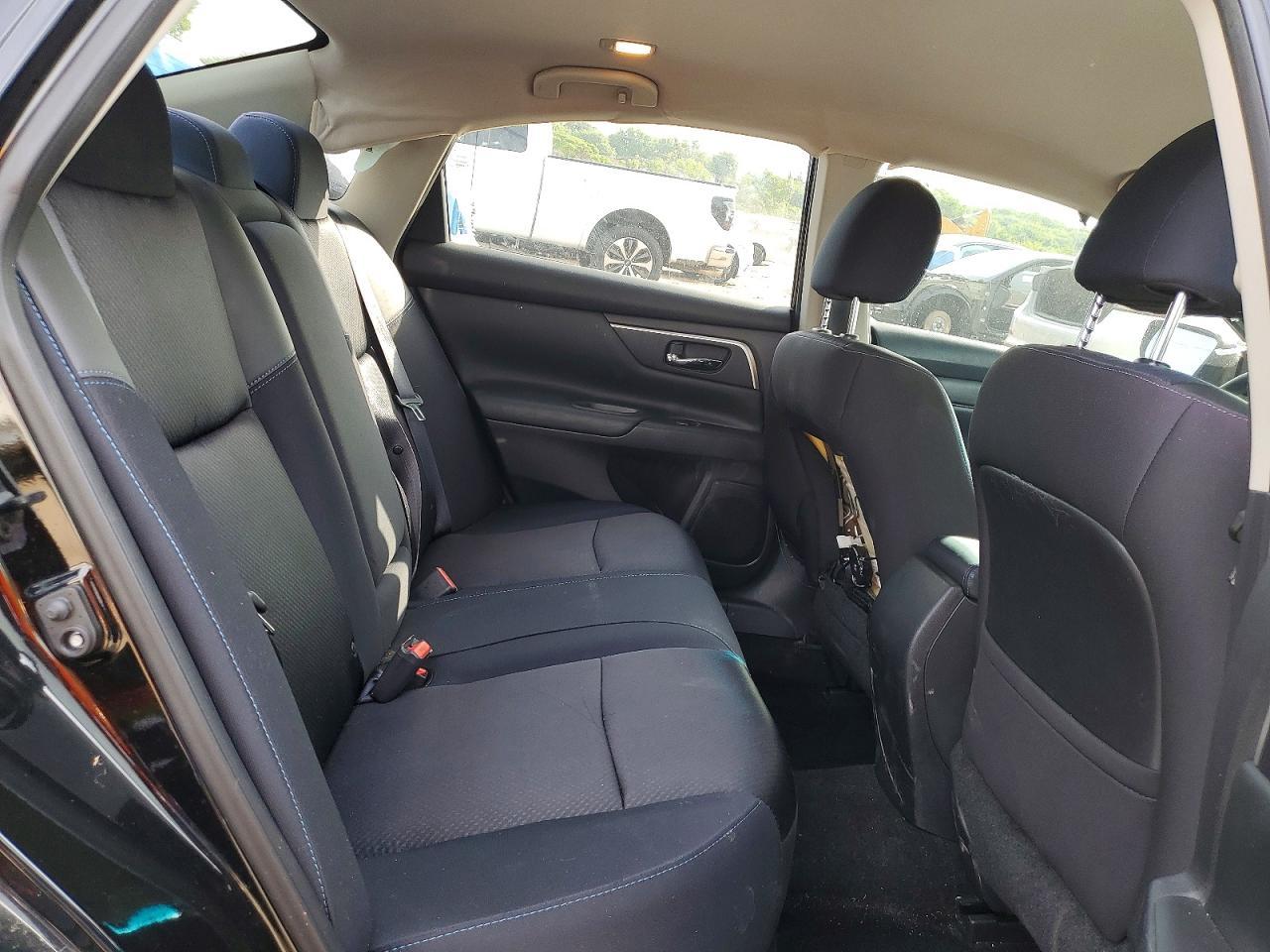 2016 Nissan Altima 3.5 Sr - zdjęcie 10