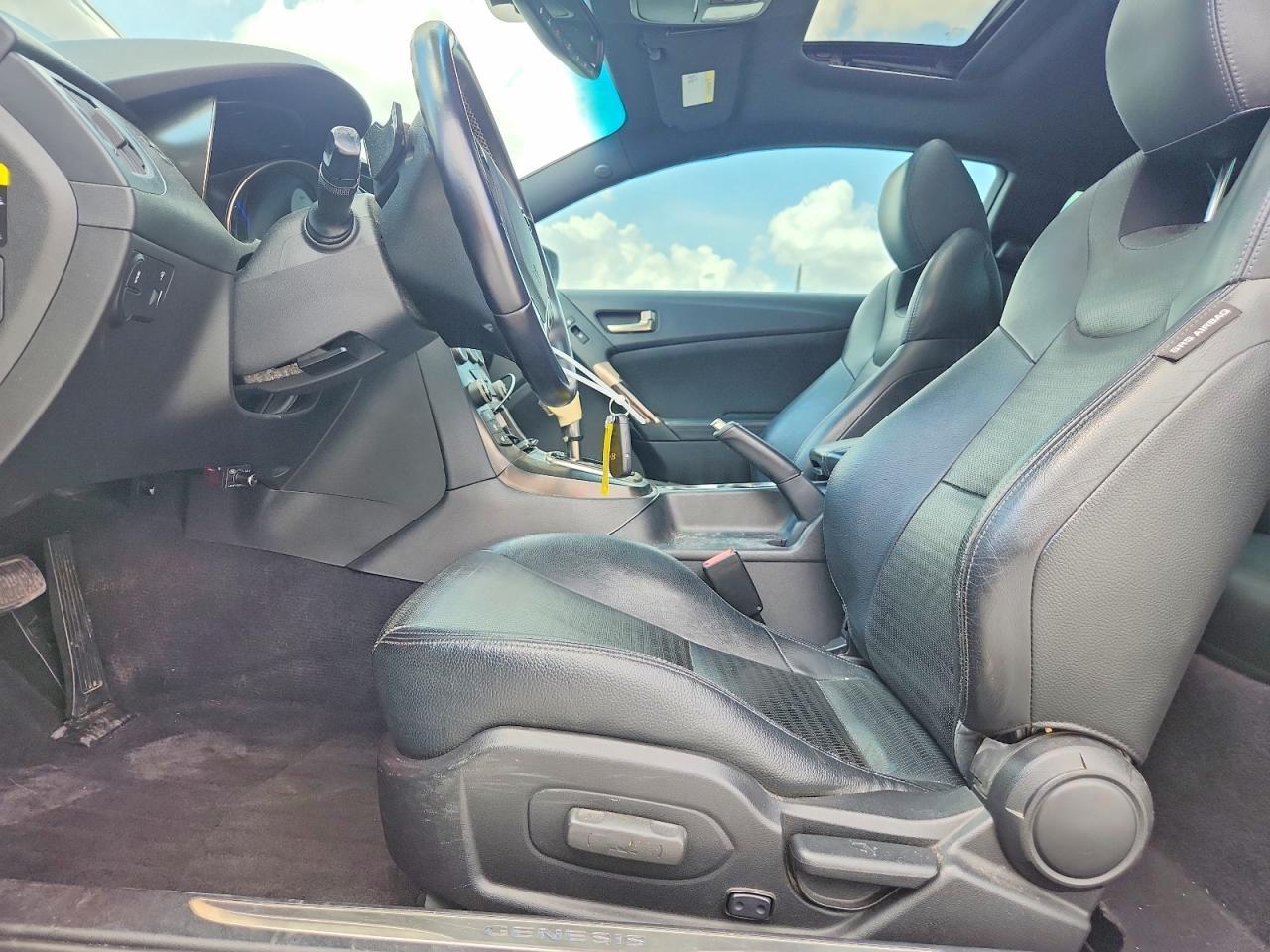 2013 Hyundai Genesis Coupe - zdjęcie 7